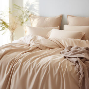 KOMPLET POŚCIEL SATYNA BAWEŁNIANA KOŁDRA 160X200 PODUSZKA 2X70X80 JASNY BEŻ 044 SATYNOWA PREMIUM